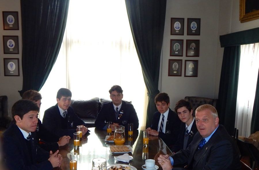 Actividades Headmaster Gregor Polson