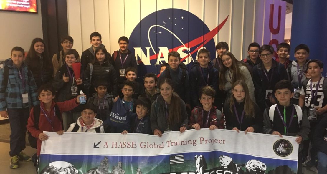 ALUMNOS DE THE MACKAY SCHOOL VIVIENDO UNA GRAN EXPERIENCIA EN EL PROGRAMA SPACE SCHOOL DE LA NASA
