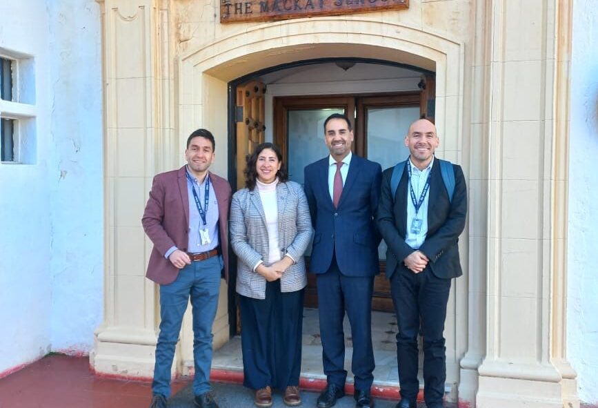 Comprometidos con la excelencia académica 